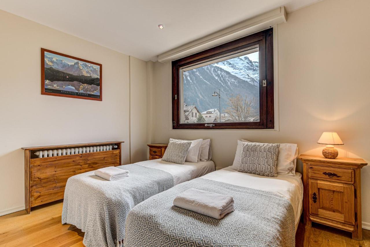 Apartment President - Alpes Travel - Central Chamonix - Sleeps 12 Exterior foto